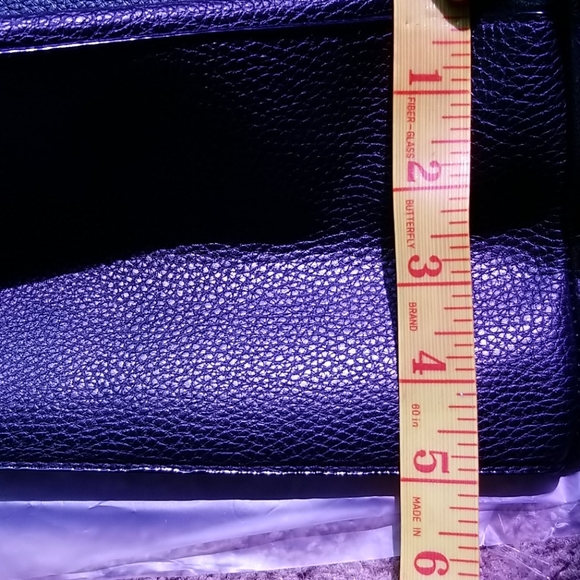 NEW Victoria's Secret tote! - Picture 7 of 11